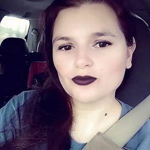 Meet your Posher, Trina